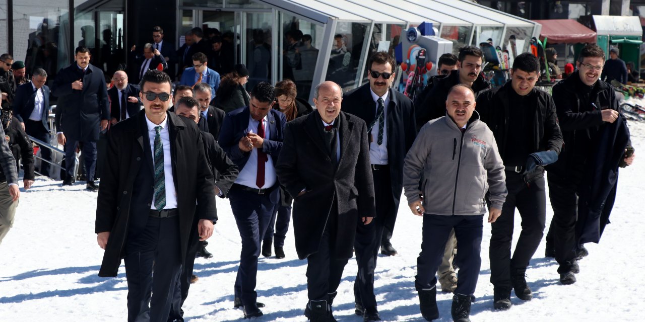 KKTC Başbakanı Tatar, Kayseri'de ziyaretlerde bulundu