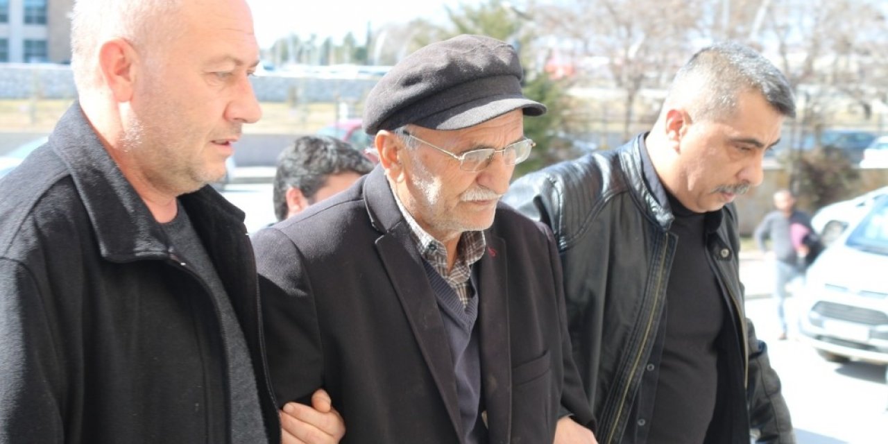 Babanın oğlunu öldürdüğü cinayetin altından borç meselesi çıktı