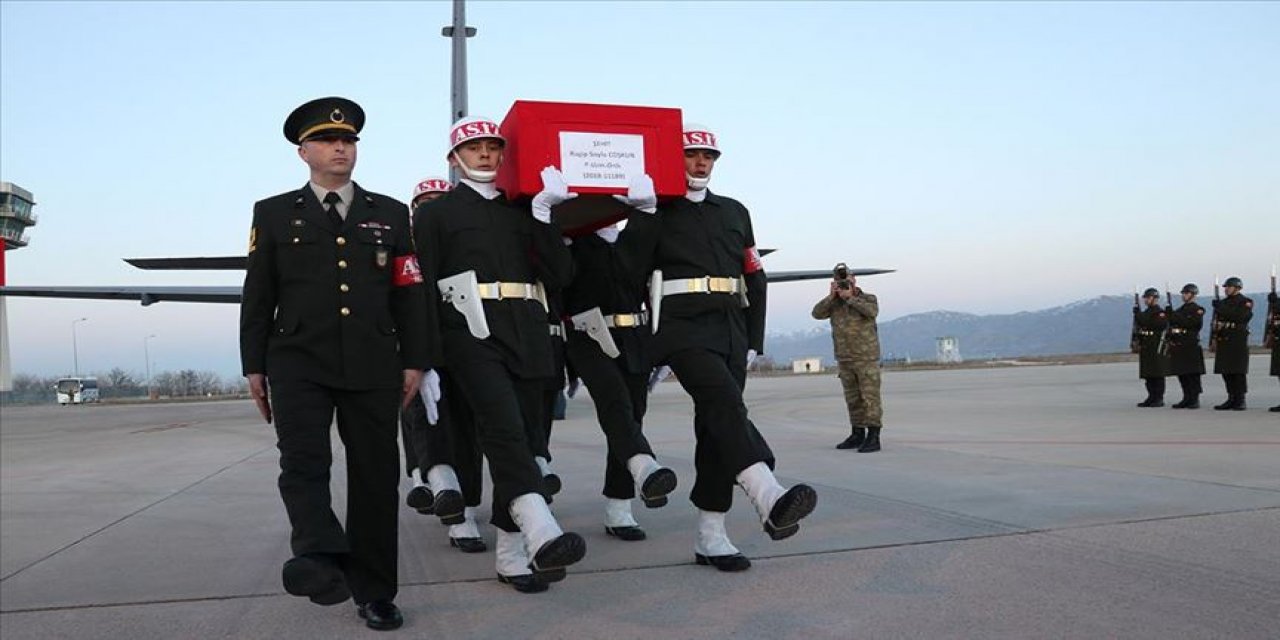 İdlib şehitleri Coşkun ve Akman'ın naaşları memleketlerine getirildi