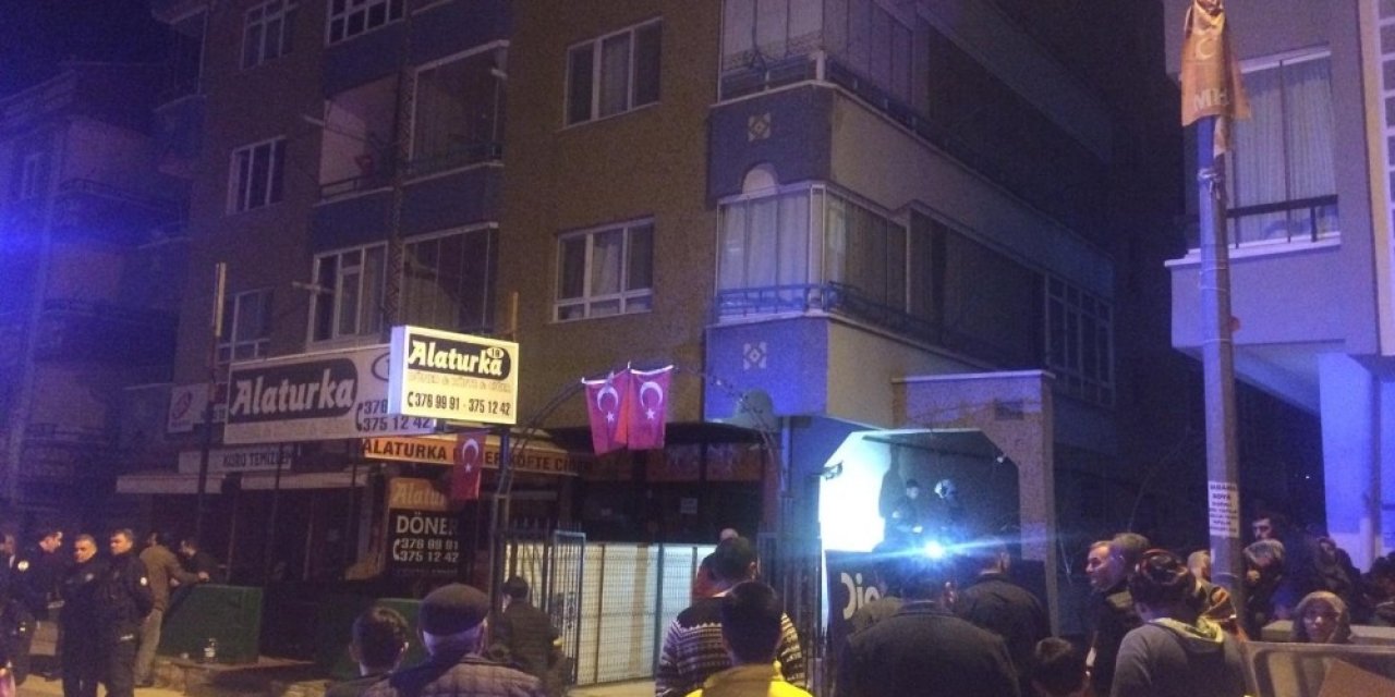 Başkent’te korkutan yangın: 5 kişi dumandan etkilendi