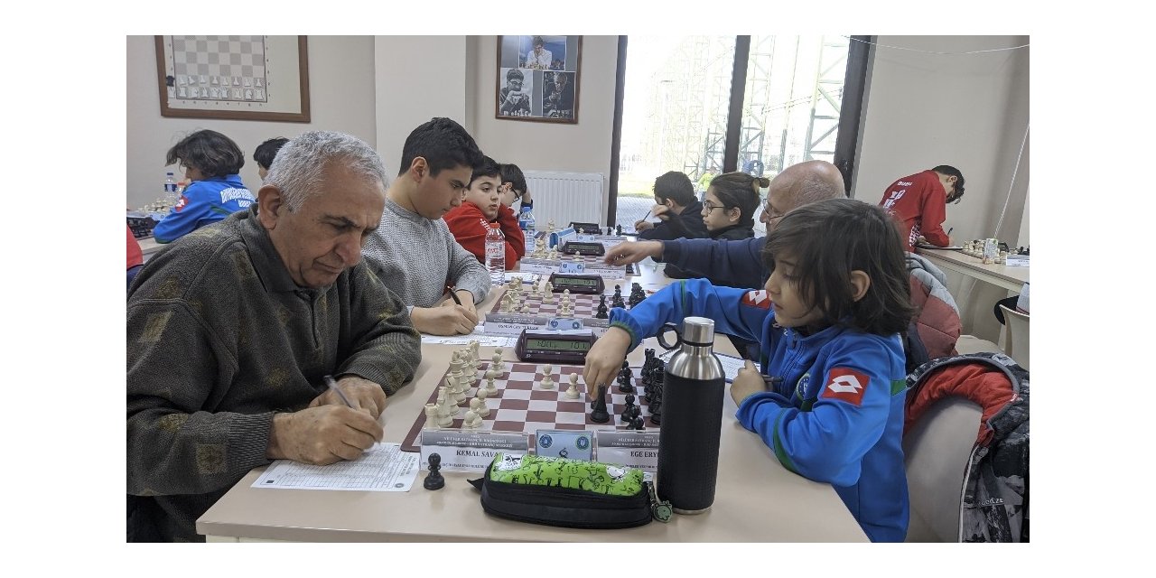 Egehan İpek’ten yenilgisiz şampiyonluk