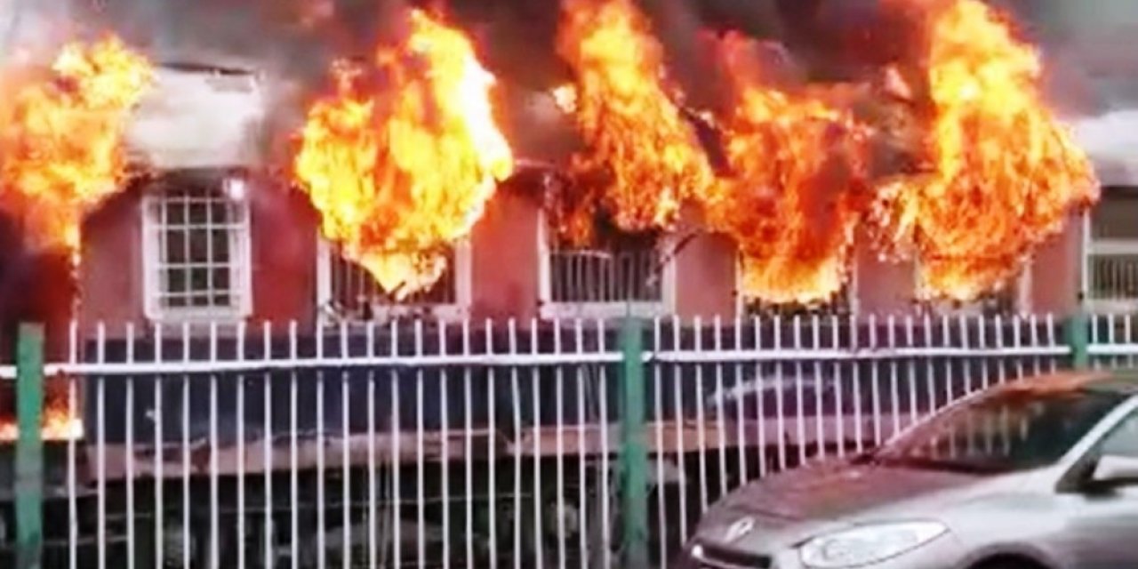 Manisa Garı’nda yangın paniği