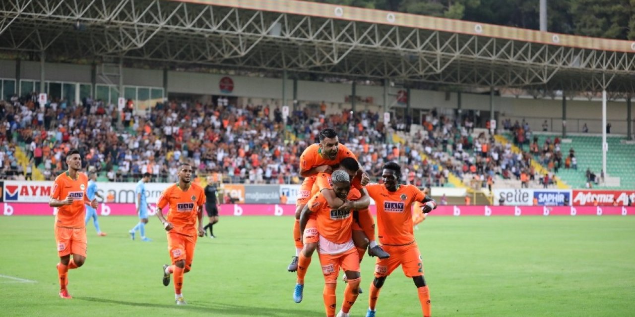 Alanyaspor, çıkış arayışında