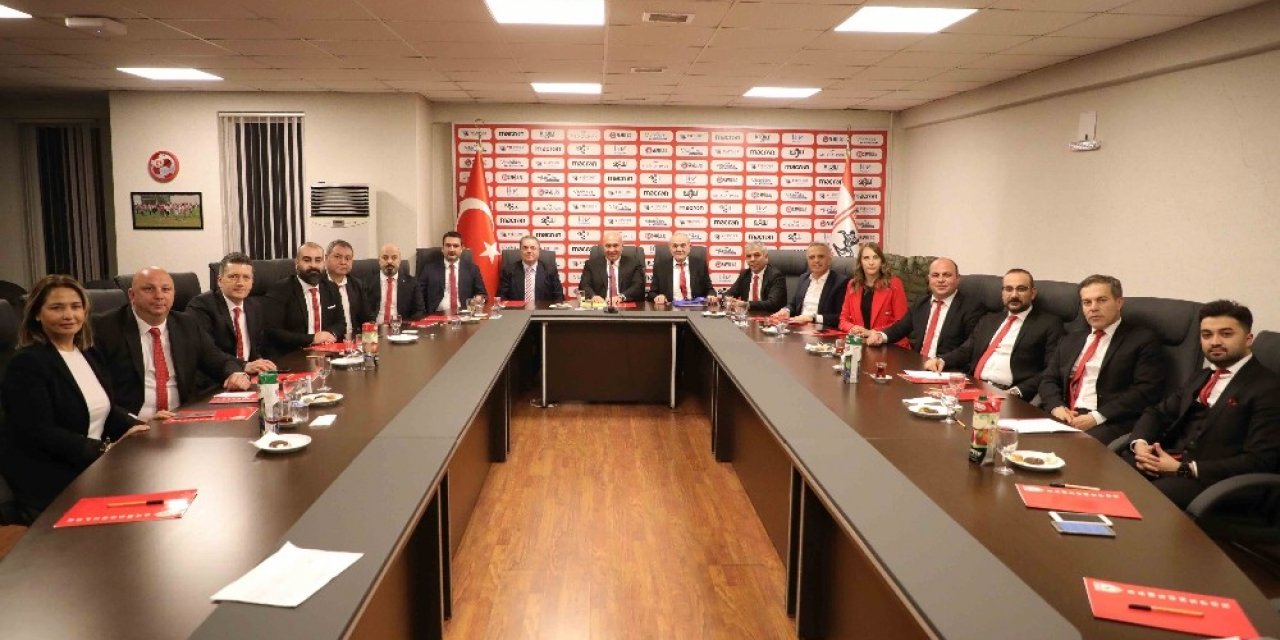 Samsunspor Kulübü Derneği ilk toplantısını yaptı