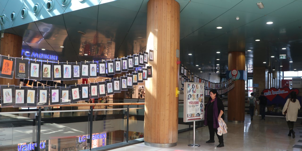 Öldürülen 3 bin 150 kadın anısına "Yüzleşme" adlı sergi açıldı