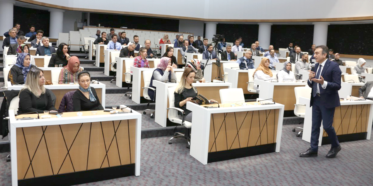 Belediye personeline sağlık semineri   