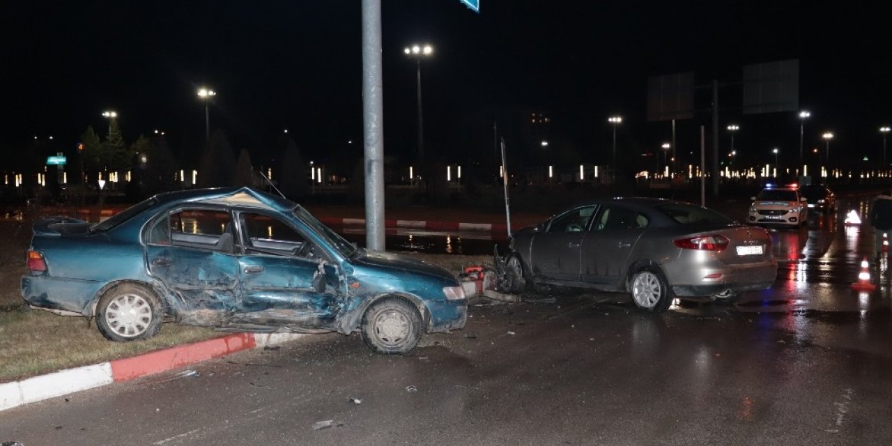 Karaman’da trafik kazası: 4 yaralı