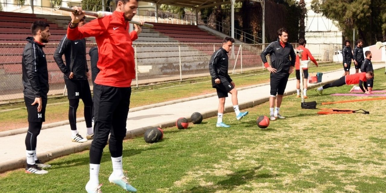Aliağaspor FK, Gönen deplasmanına hazırlanıyor