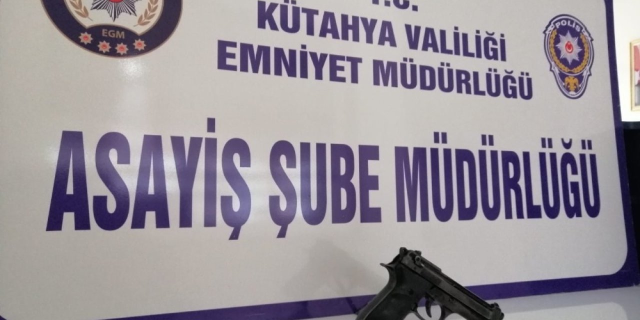 Kütahya’da çeşitli suçlardan aranan 11 zanlı yakalandı