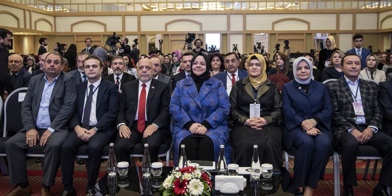 Bakan Zehra Zümrüt Selçuk, 9. Uluslararası Kadın Emeği Buluşması'nda konuştu: