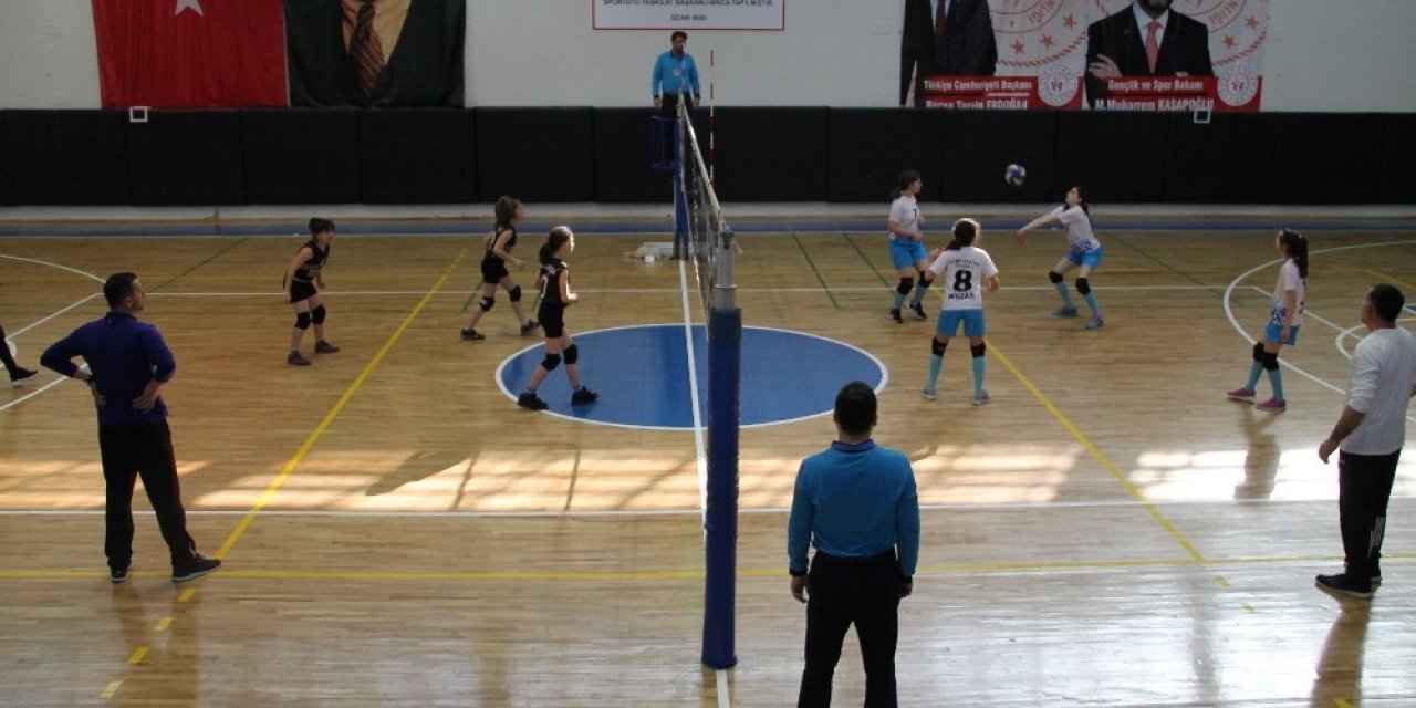 Amasya’da voleybol heyecanı