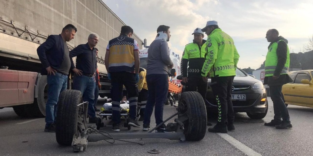 Tır ile çarpışan otomobilin dingili fırladı: 1 yaralı