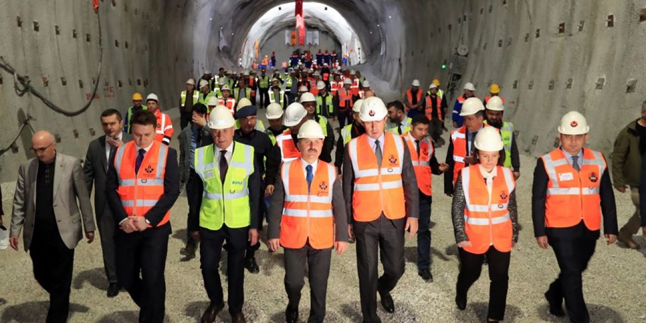 Amasya'da yapımı süren Badal Tüneli'nde kazı çalışmaları tamamlandı