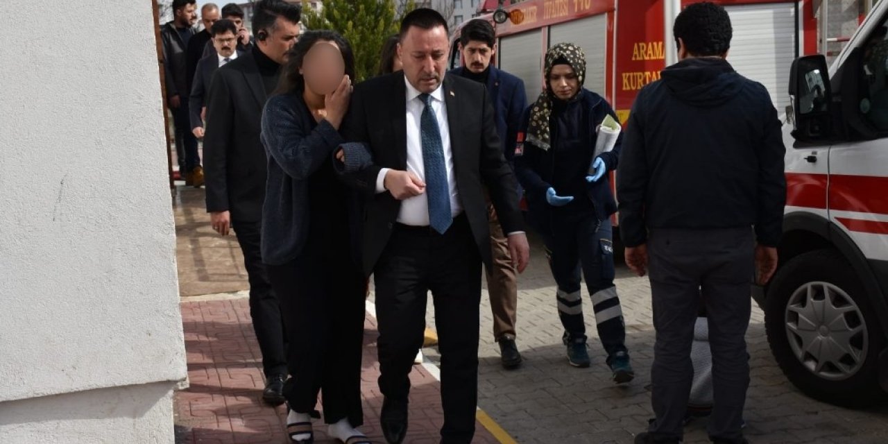 İntihar girişiminde bulunan genç kızı belediye başkanı vazgeçirdi