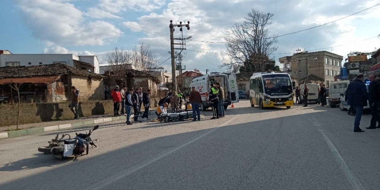 Çarptığı sürücüyü bırakarak kaçtı