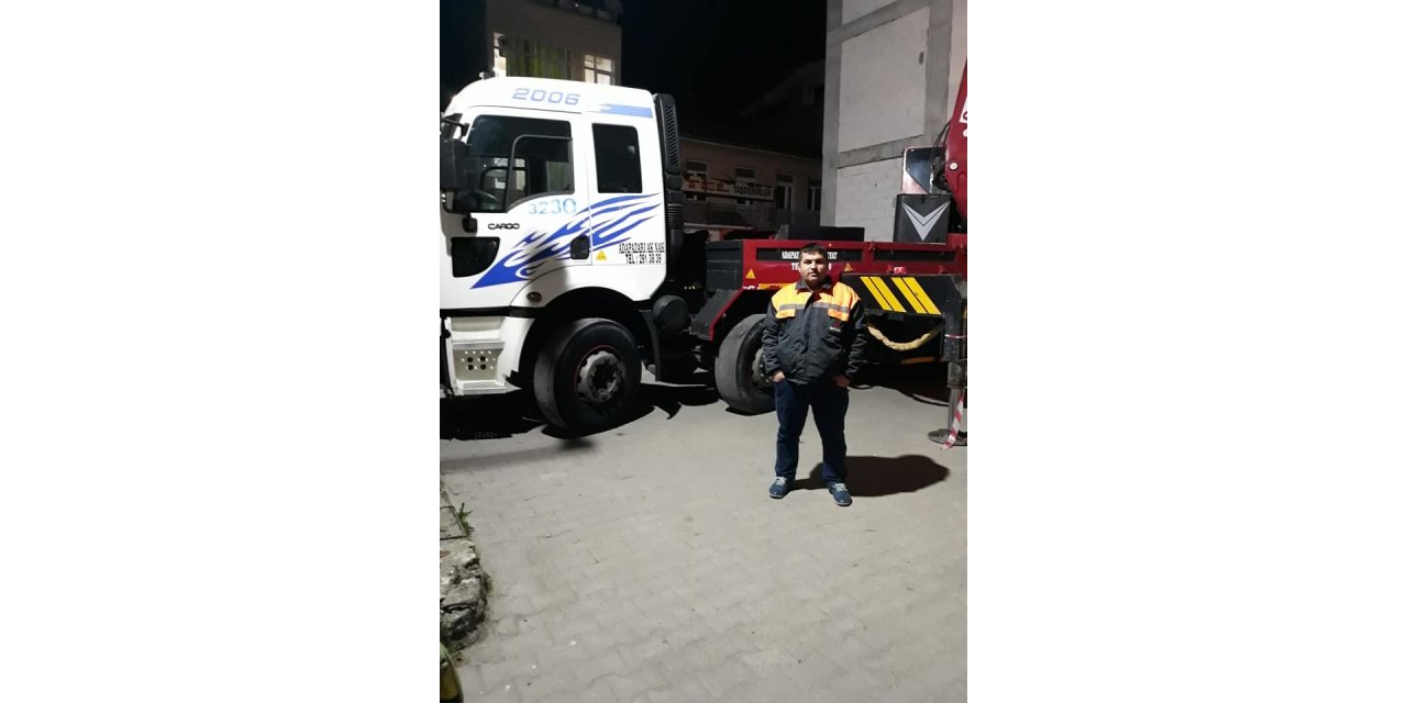 Ayağını iş makinesine kaptıran işçi hayatını kaybetti