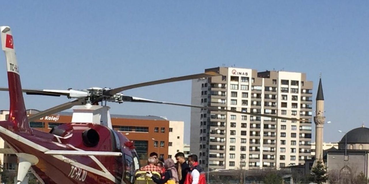 Silahla yaralanan adamın imdadına hava ambulansı yetişti