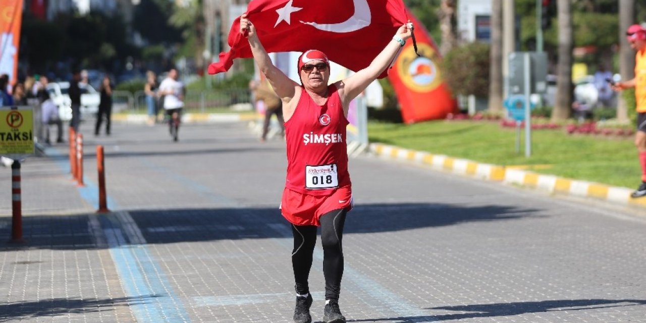 Alanya’da 20. Atatürk Koşusu yapıldı