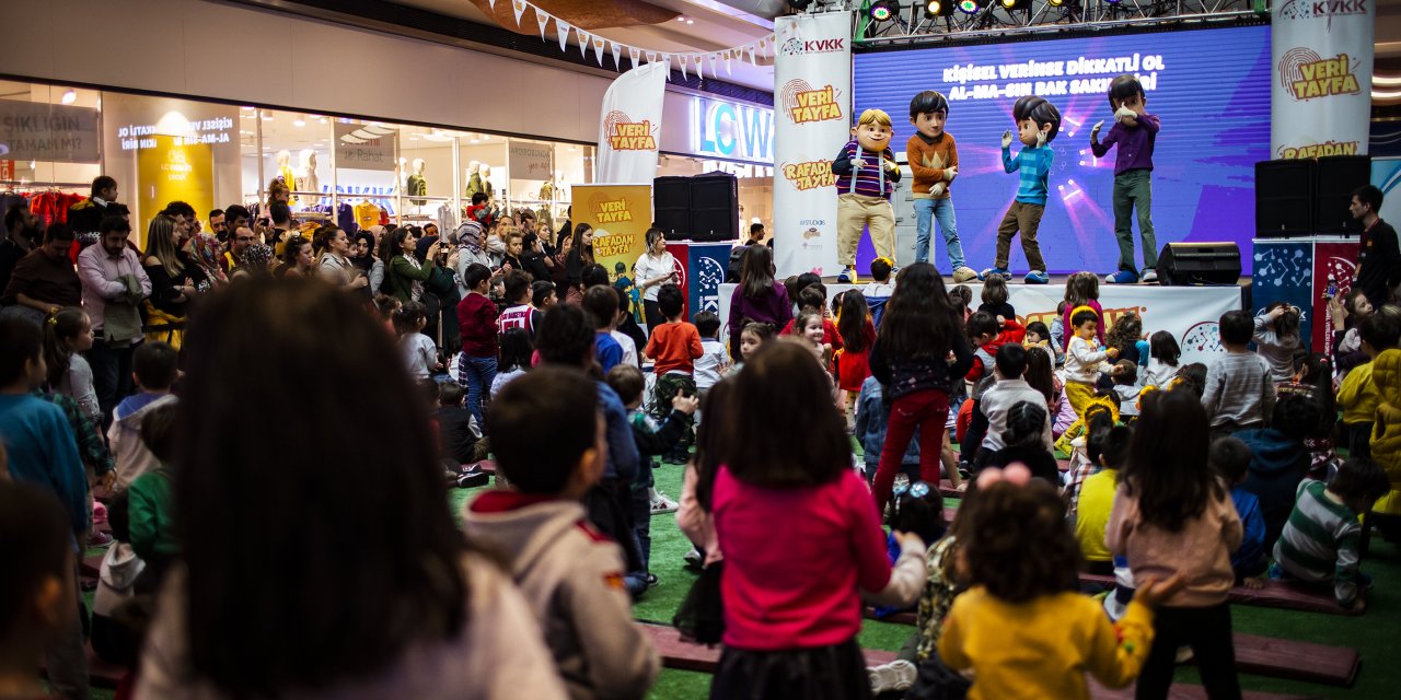 KVKK "Veri Tayfa" ile çocuklara kişisel verileri korumayı öğretiyor