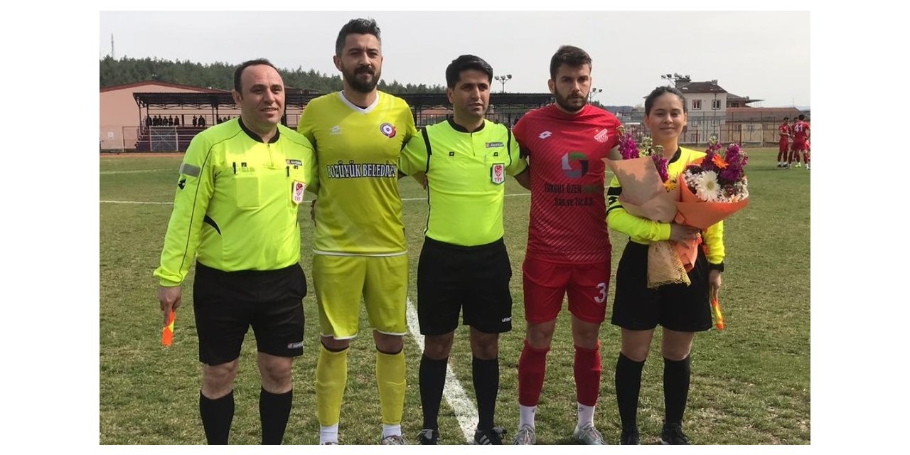 Gamze Ütangeç, 8 Mart Dünya Kadınlar Günü’nde ilk maçına çıktı
