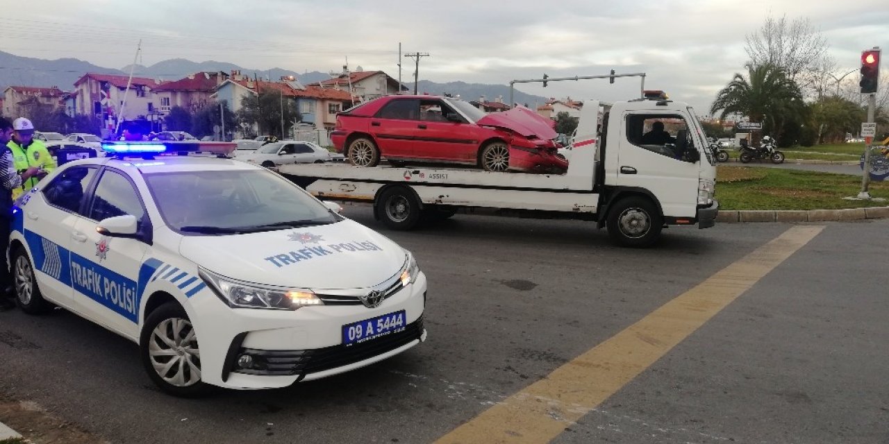 Aydın’da zincirleme trafik kazası; 4 yaralı