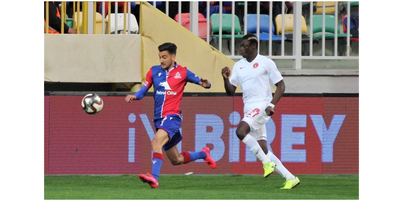 TFF 1. Lig: Altınordu: 1 - Ümraniyespor: 2