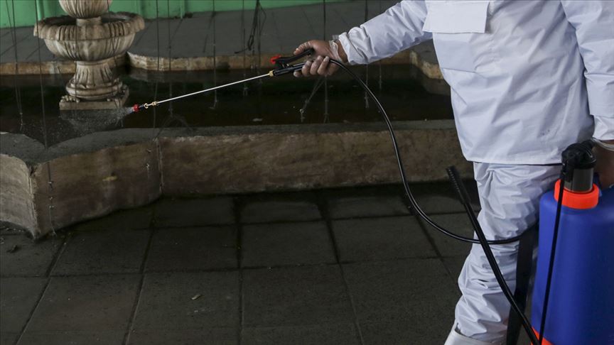 Suudi Arabistan'da Kovid-19 nedeniyle eğitime ara verildi