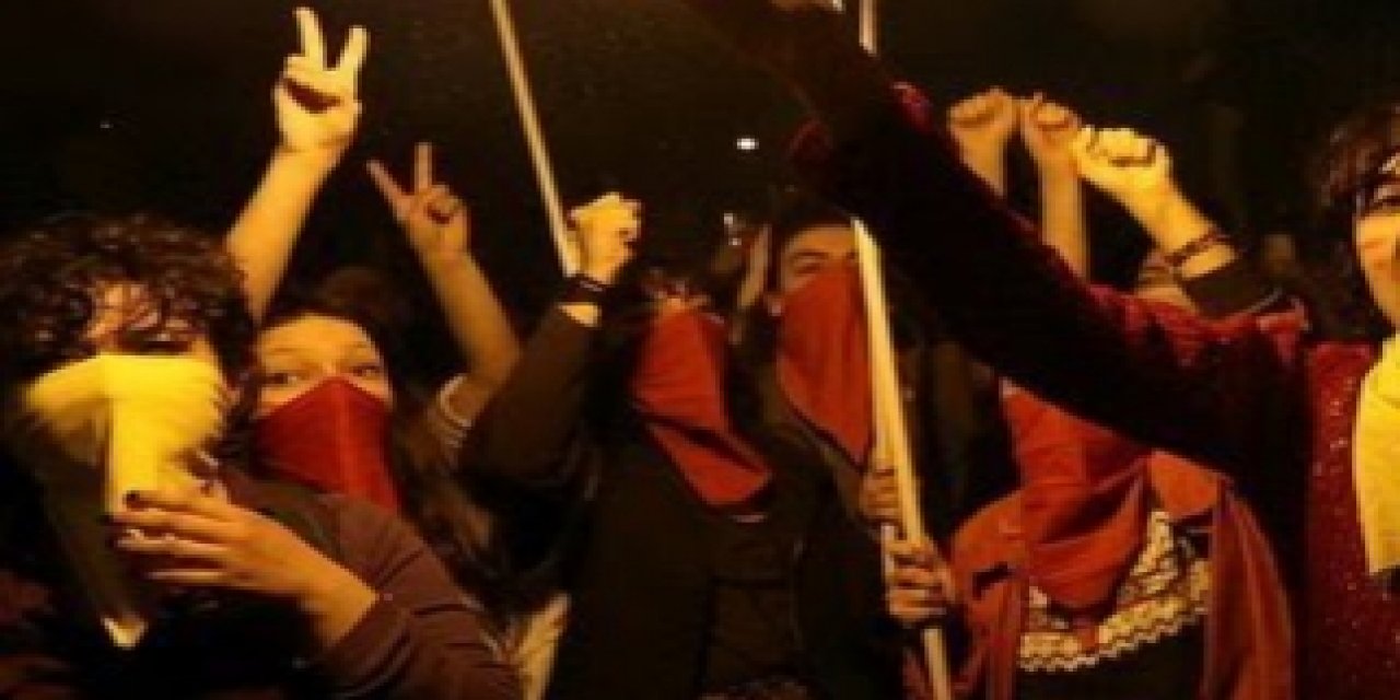 Taksim’de izinsiz gösteride 34 kişi gözaltına alındı