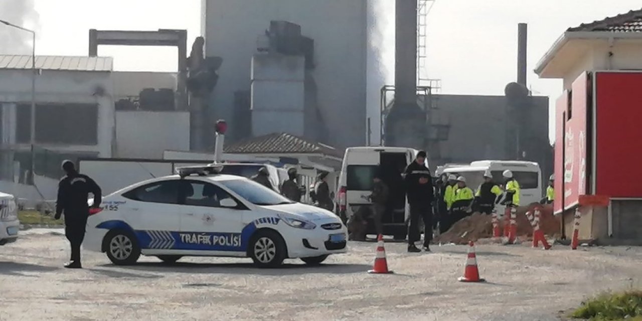 İzmir’de bir kadın bıçakla rehin alındı