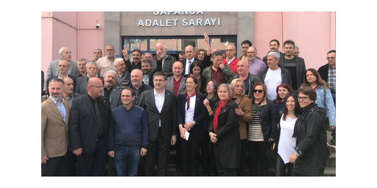 DİSK Genel Başkanı Arzu Çerkezoğlu hakkında açılan hakaret davası beraatla sonuçlandı