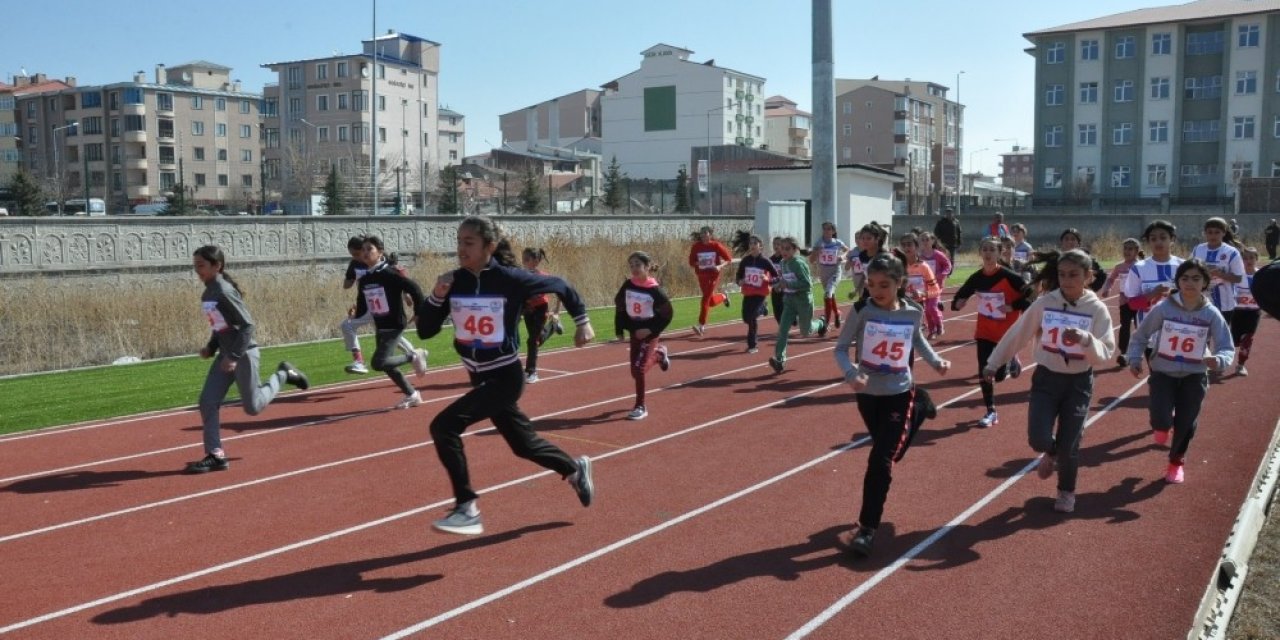 Kars’ta sporculara zor anlar yaşatan seçmeler