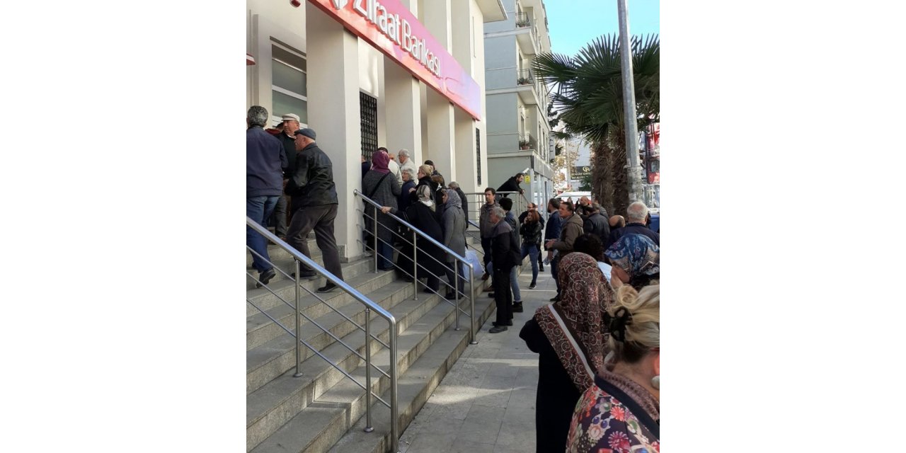 Emekliler promosyon ücretlerinden memnun değil