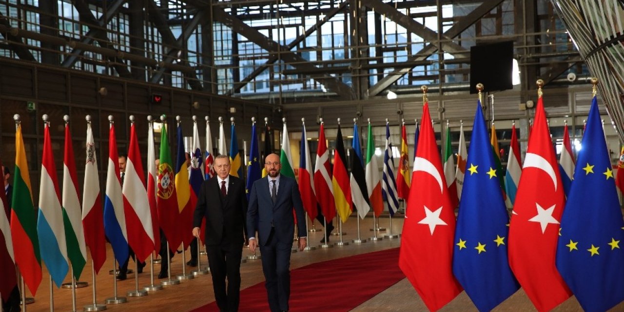 Cumhurbaşkanı Erdoğan, AB Konseyi Başkanı ve AB Komisyonu Başkanı ile görüştü