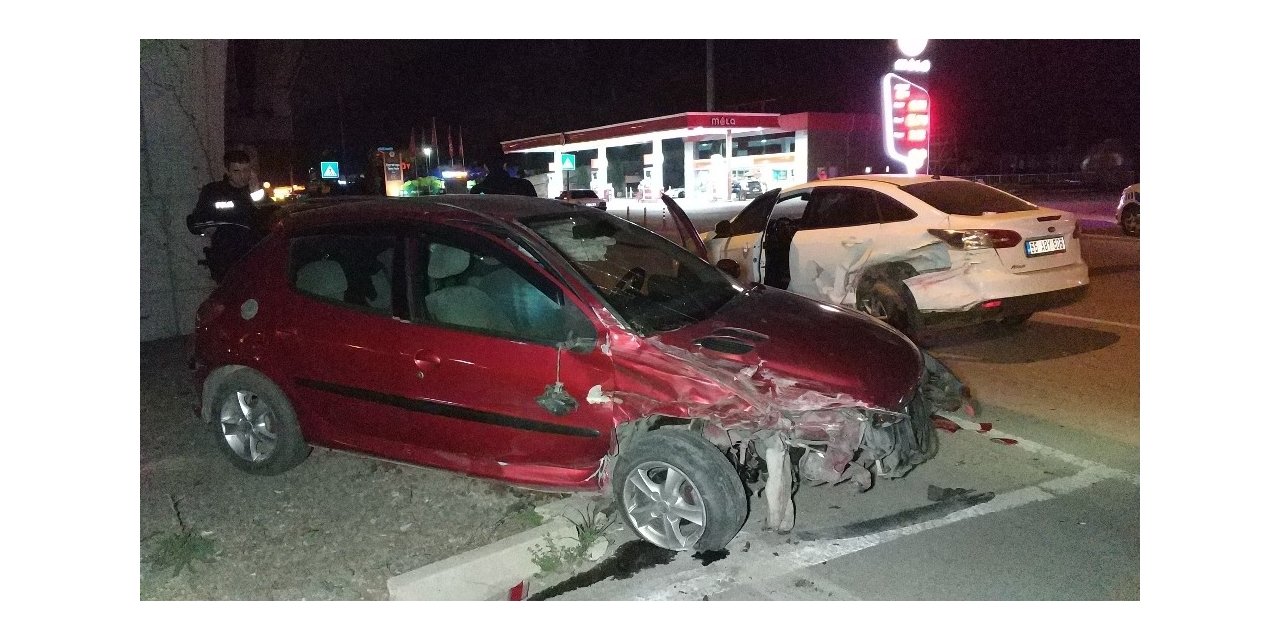 Samsun’da iki otomobil çarpıştı: 1 yaralı