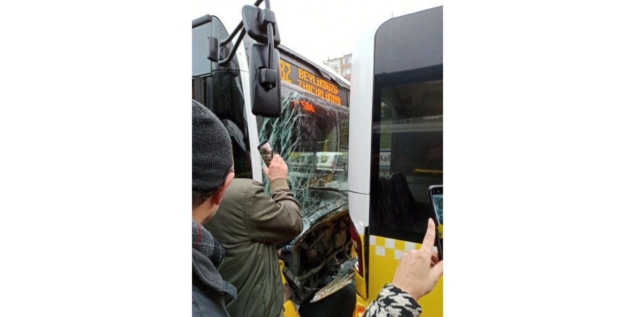 Haliç köprüsünde metrobüs kazası