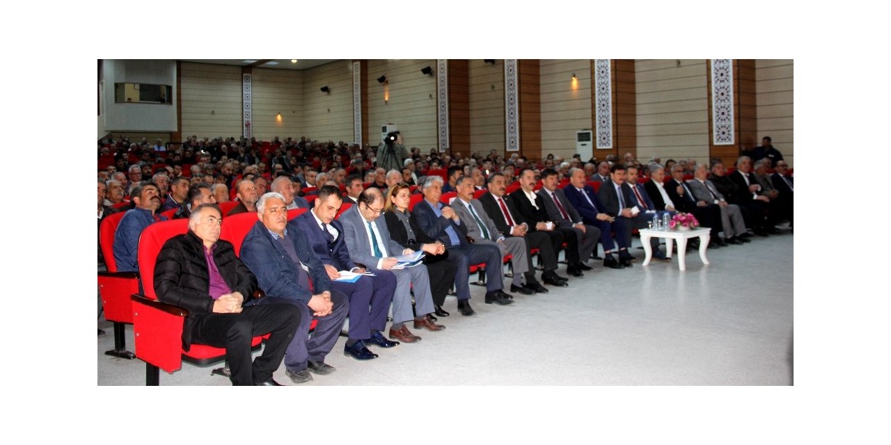 Çiftçi toplantısında sulama suyu ücretlerinde yüzde 25 ve yüzde 10 indirim kararı alındı