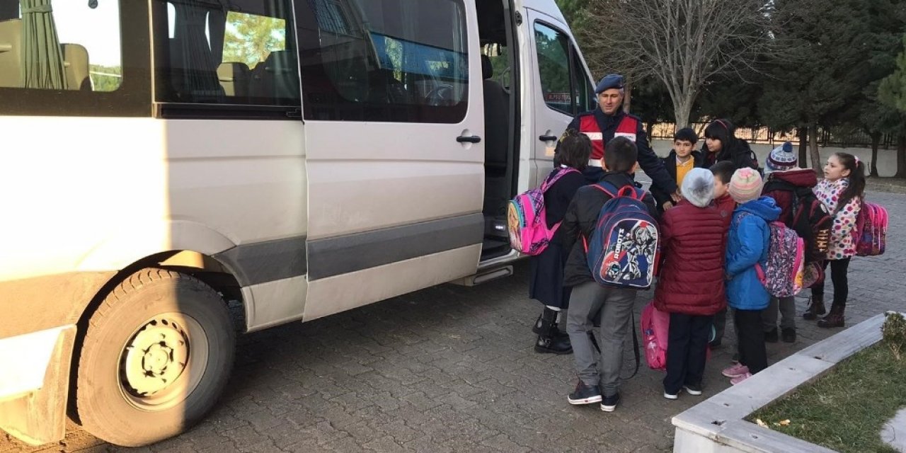 Ordu’da 12 servis aracı trafikten men edildi