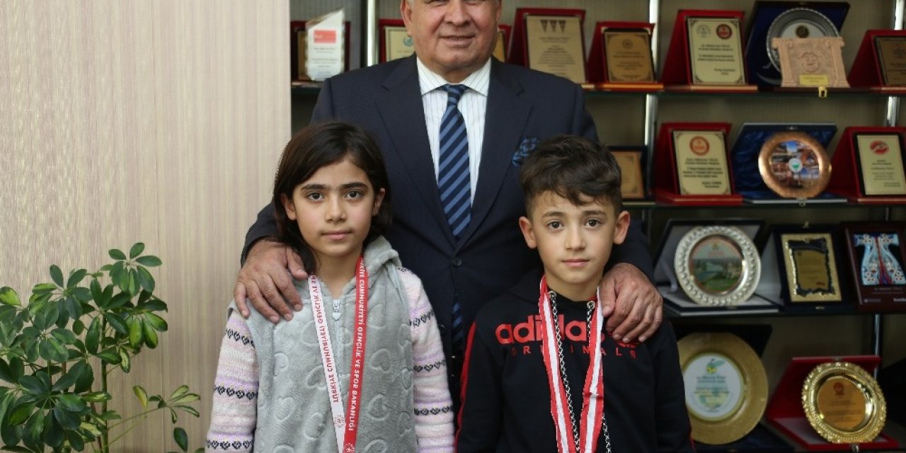Erdemli Belediye Spor sporcusu, oryantiringde Türkiye ikincisi oldu