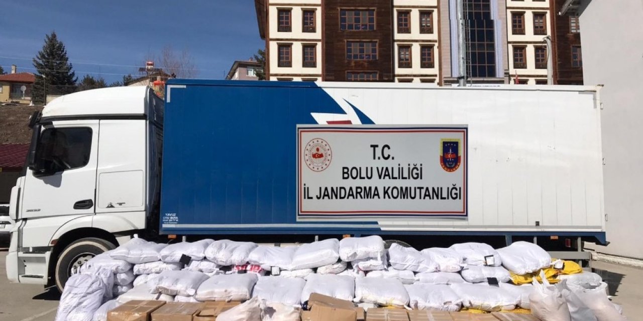 Bolu’da 3 ton 801 kilo kaçak tütün ele geçirildi: 1 gözaltı