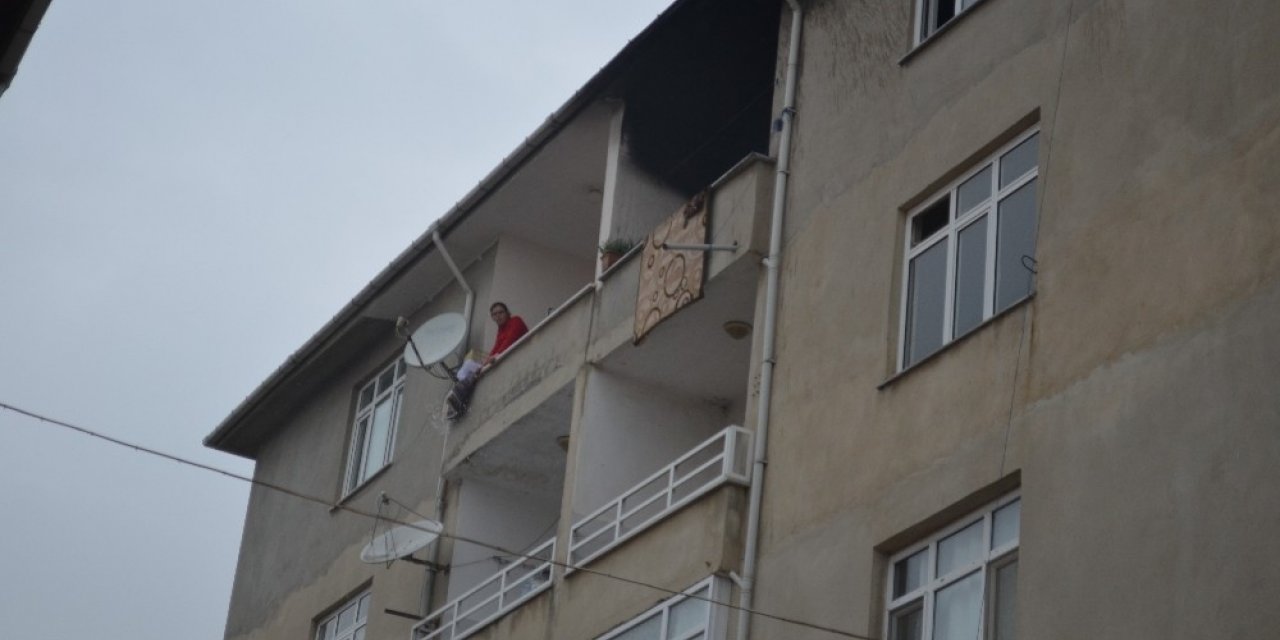 “Yangında mahsur kalanlar var” ihbarı tüm ekipleri alarma geçirdi
