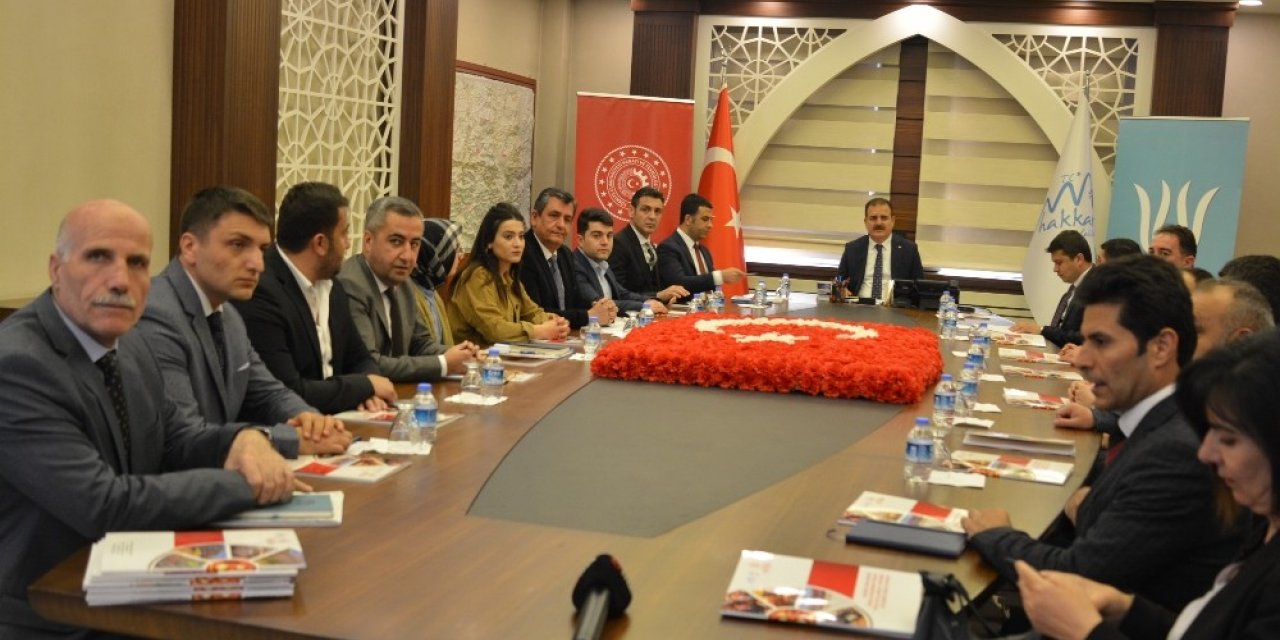 Hakkari’de maden bölgeleri masaya yatırıldı