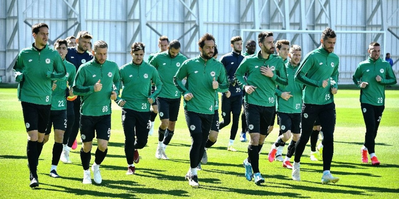 Konyaspor, Fenerbahçe hazırlıklarını sürdürdü