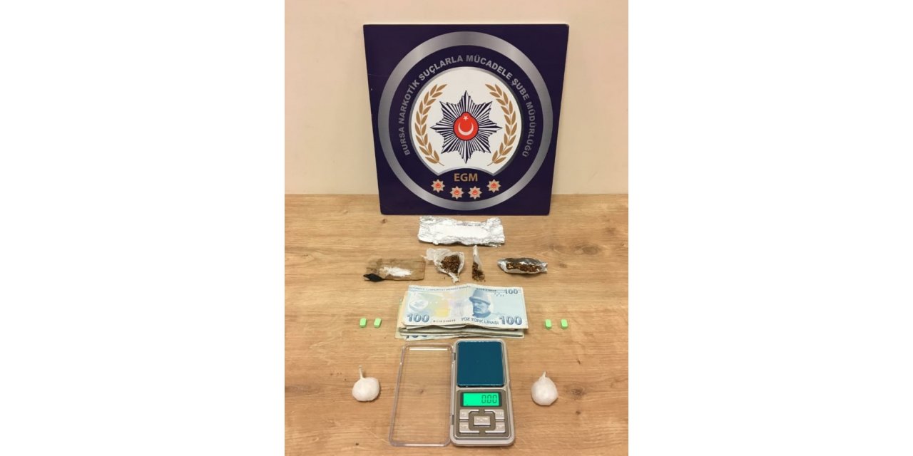 Bursa'da uyuşturucu operasyonunda 4 tutuklama