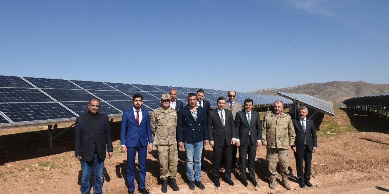 Vali Şahin, Gercüş’te incelemelerde bulundu