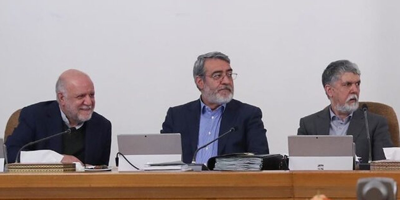 İranlı Bakan koronavirüsü yendi