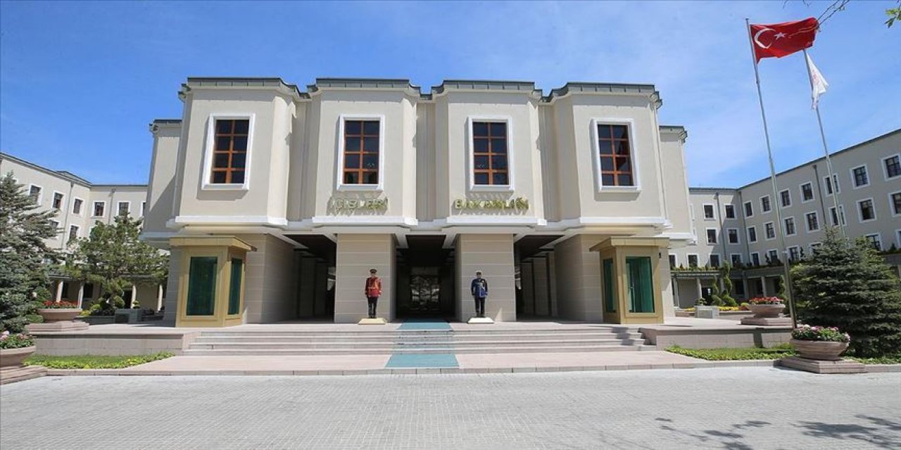 Kuzey Makedonya uyruklu yabancı terörist savaşçı sınır dışı edildi
