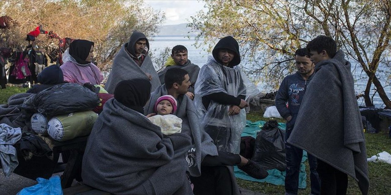 New York Times yazdı! Yunanlıların sığınmacılar için gizli yeri: ’Hayvanlar gibiyiz’