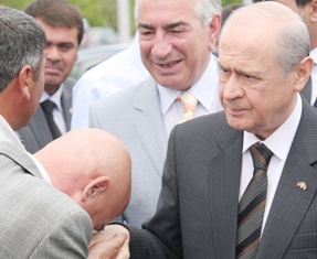 'OHAL'e karşı olanlar bölünmeyi istiyor'