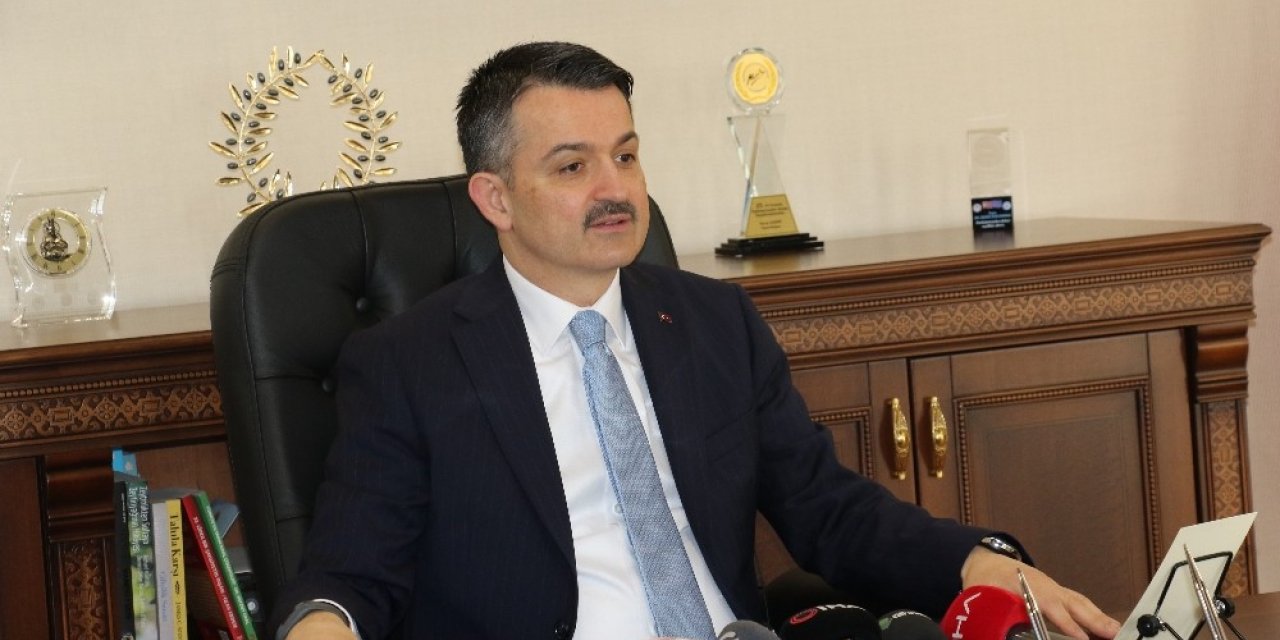 Pakdemirli, Antarktika Bilim Seferi’ne katılan mühendisi kabul etti