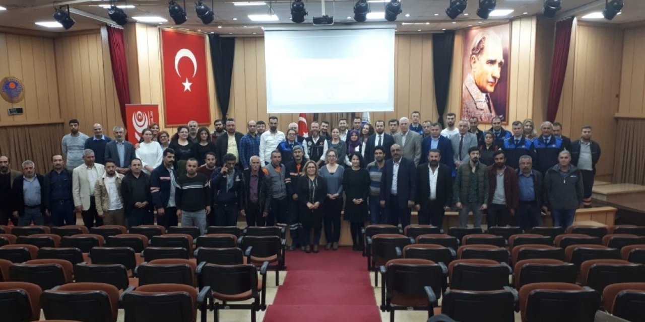 Belediye personeline uyuşturucu semineri